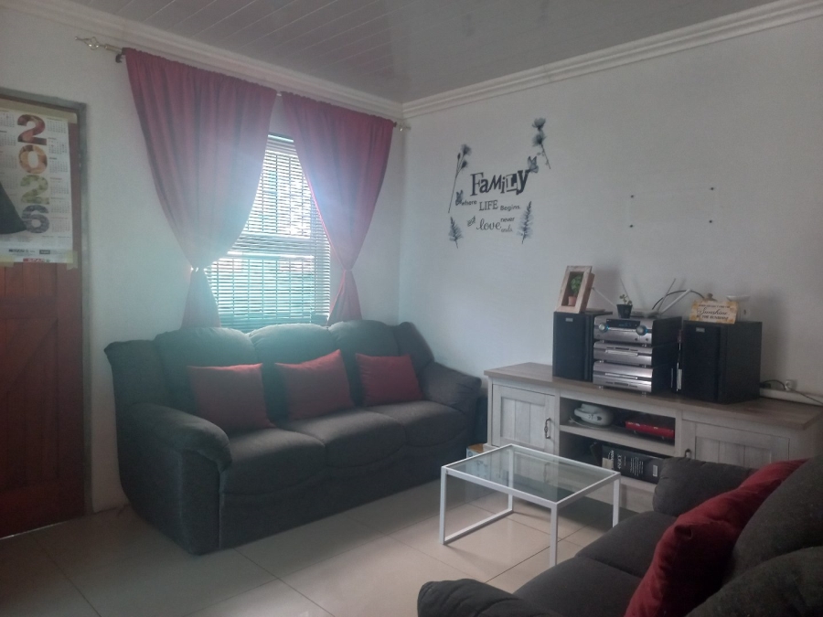 2 Bedroom Property for Sale in Belhar Western Cape